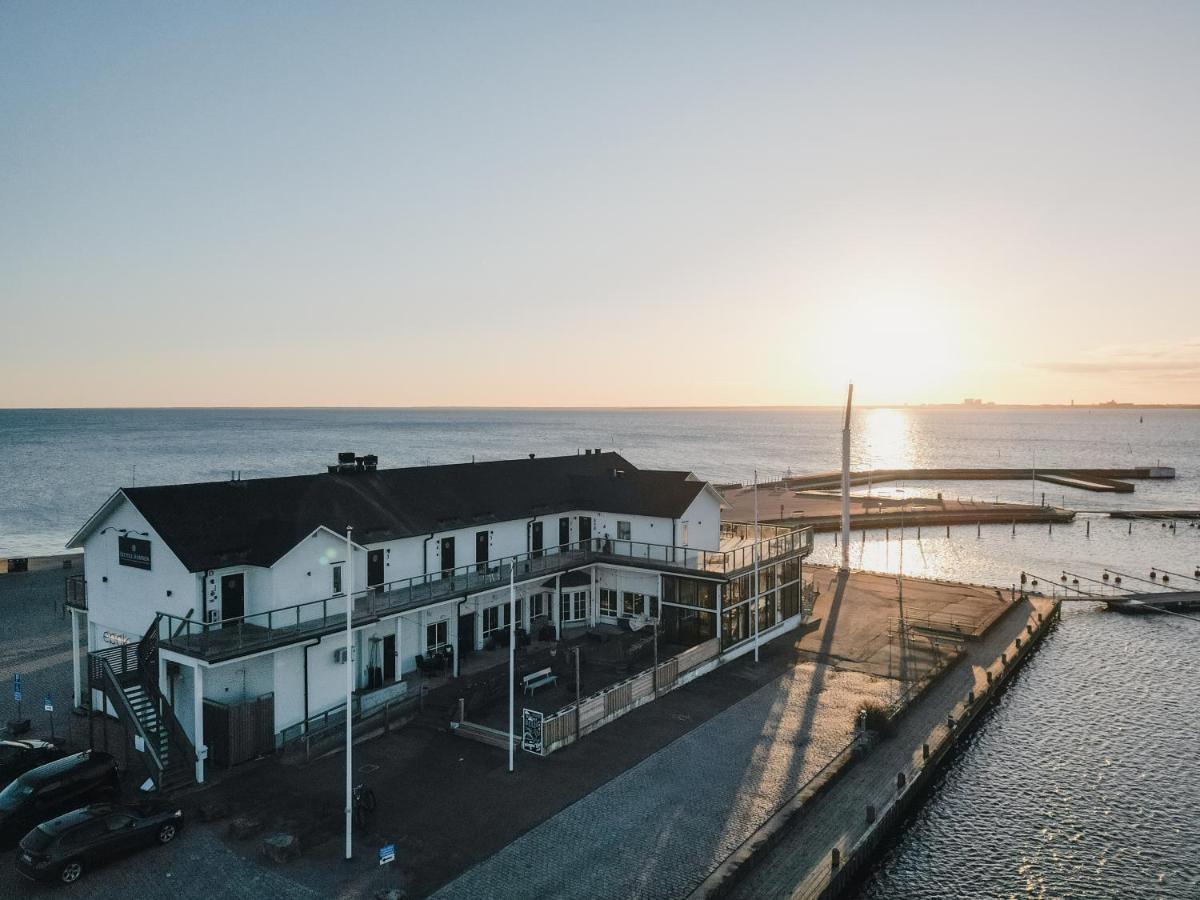 Hotell Hamnen Färjestaden المظهر الخارجي الصورة
