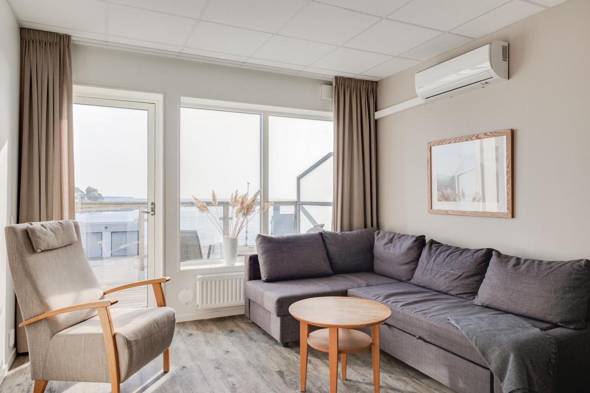 Hotell Hamnen Färjestaden المظهر الخارجي الصورة
