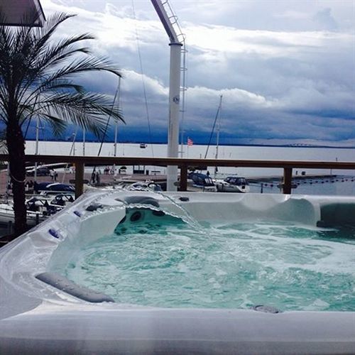 Hotell Hamnen Färjestaden المظهر الخارجي الصورة